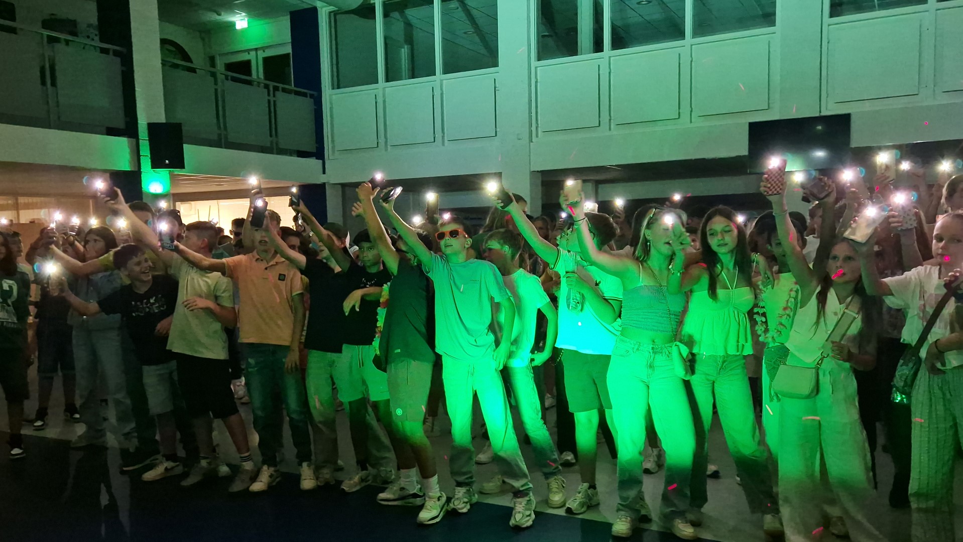 Beachparty sluit introductie af