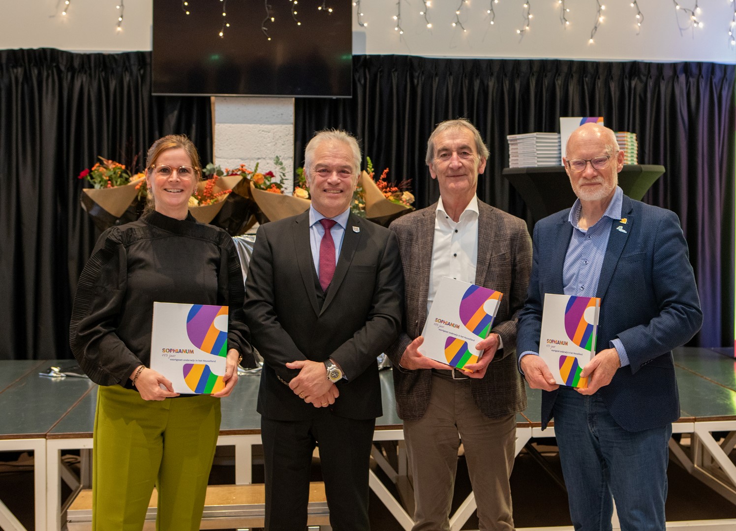 Jubileumboek te koop